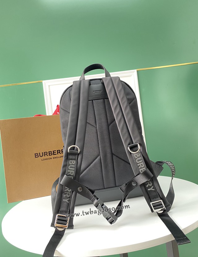 Burberry專門店新款黑色男士雙肩包 巴寶莉ECONYL面料後背包 yxb1101
